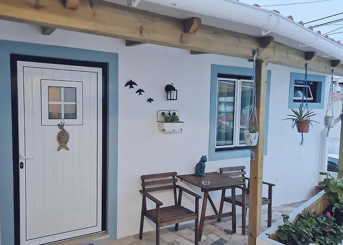 Casa Do Mar - Big Wave Spotter House بيت ضيافة