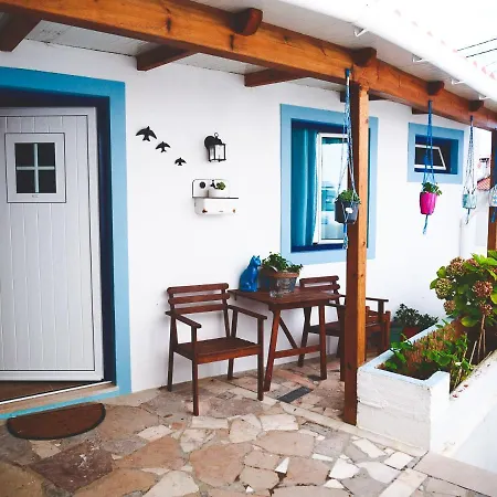 Casa Do Mar - Big Wave Spotter House Гостевой дом *